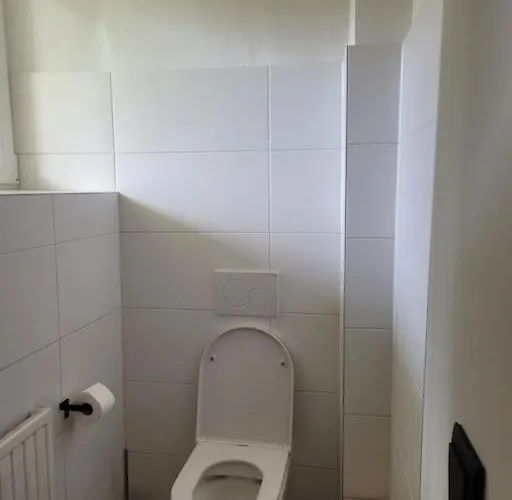 בית נופש Luxury With Touch Of History באד אייזנקאפל