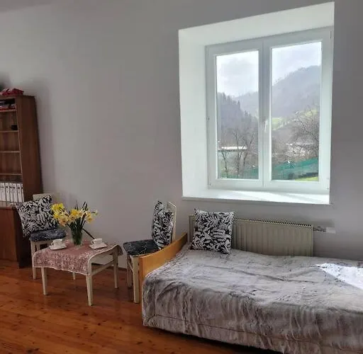 Luxury With Touch Of History בית נופש *