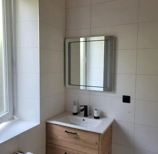 Luxury With Touch Of History בית נופש