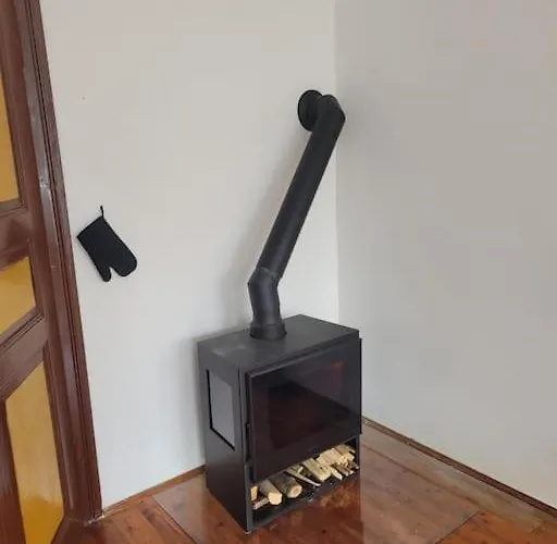 Luxury With Touch Of History בית נופש *